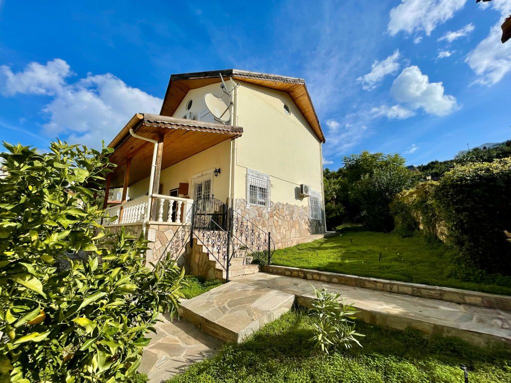 Property photo 3 of 24 Sea &amp; Castle View Investment Property For Sale In Kargicak, Alanya - Ample Privacy