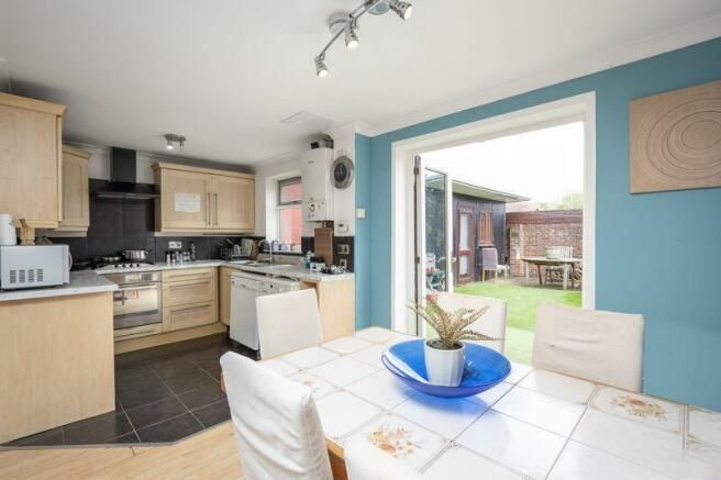 Property photo 3 of 11