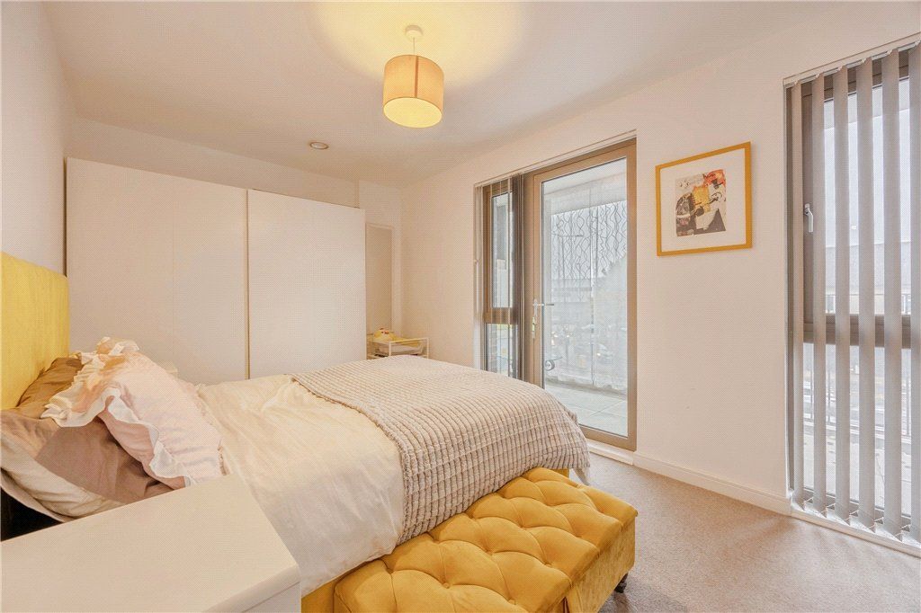Property photo 1 of 29 Picture No. 02