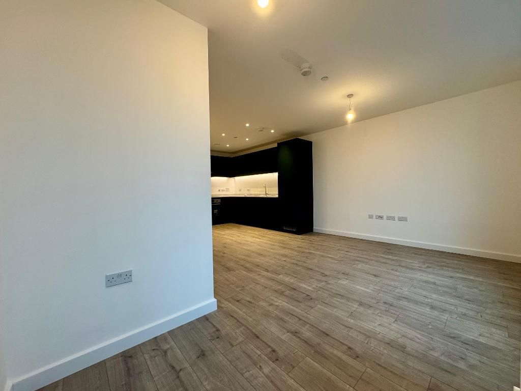 Property photo 2 of 14 Photo 2