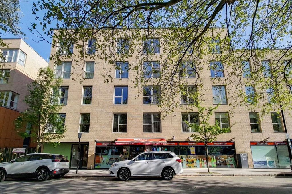 Property photo 2 of 9