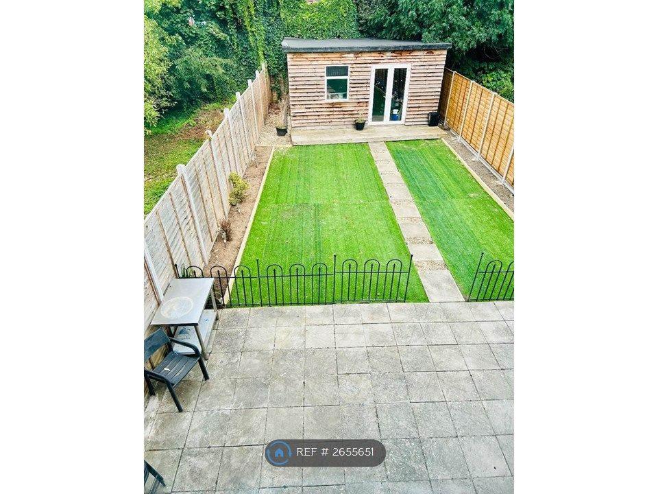 Property photo 3 of 4