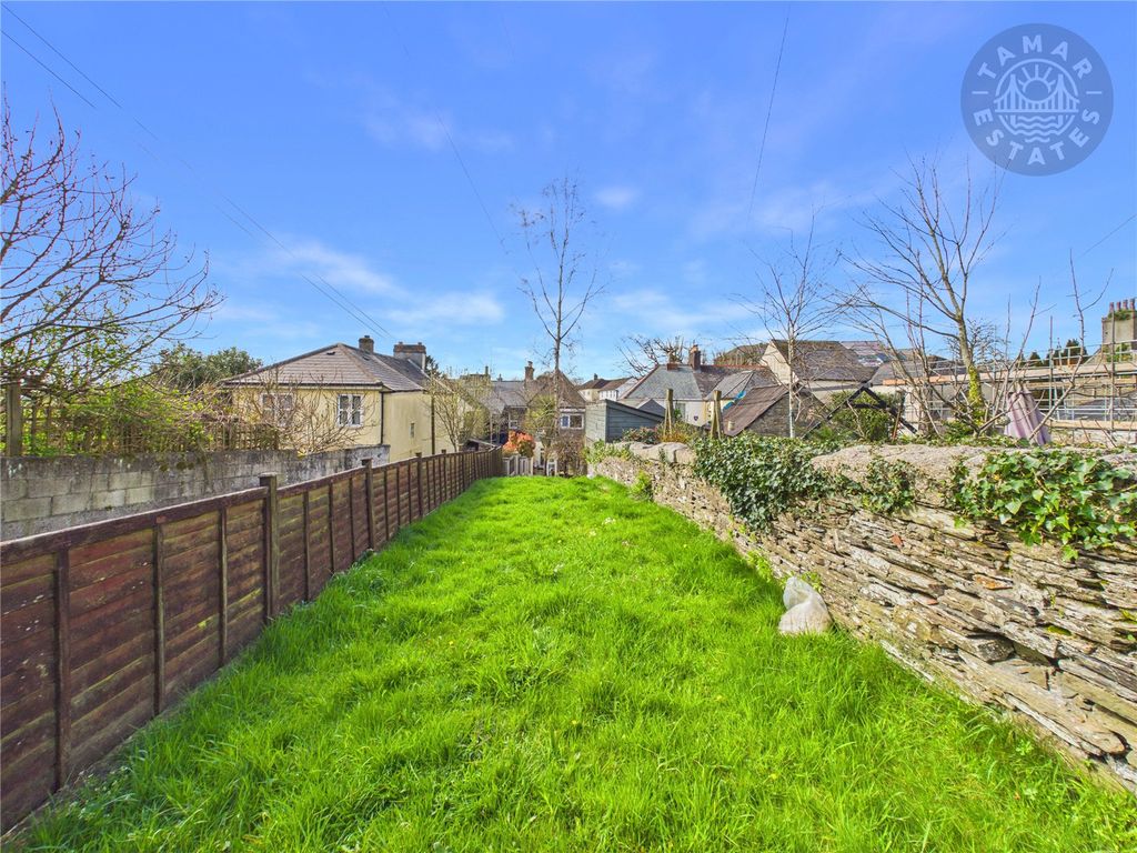 Property photo 3 of 19 Rear Garden