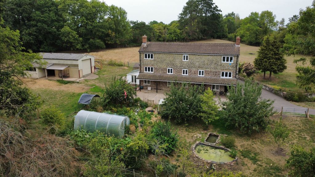 Property photo 2 of 49