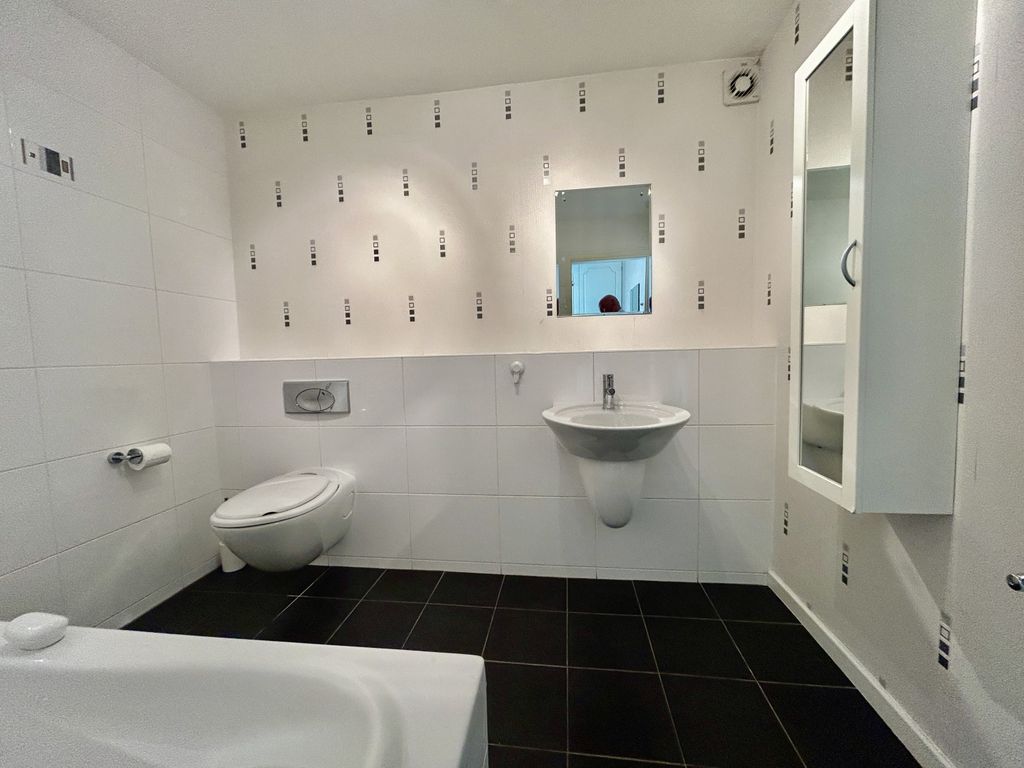 Additional image 14 of 3 bed semi-detached house to rentBlue Coat Court, Durham, County Durham DH1