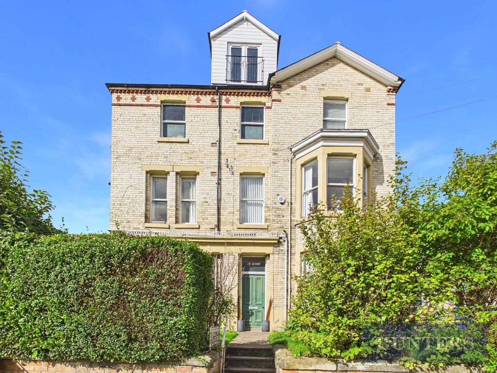 Property photo 1 of 13 Cam03444G0-Pr0150-Still014.Jpg
