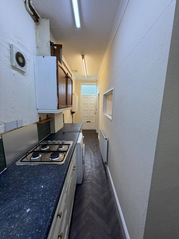 Property photo 3 of 13 Kitchen Pic 2