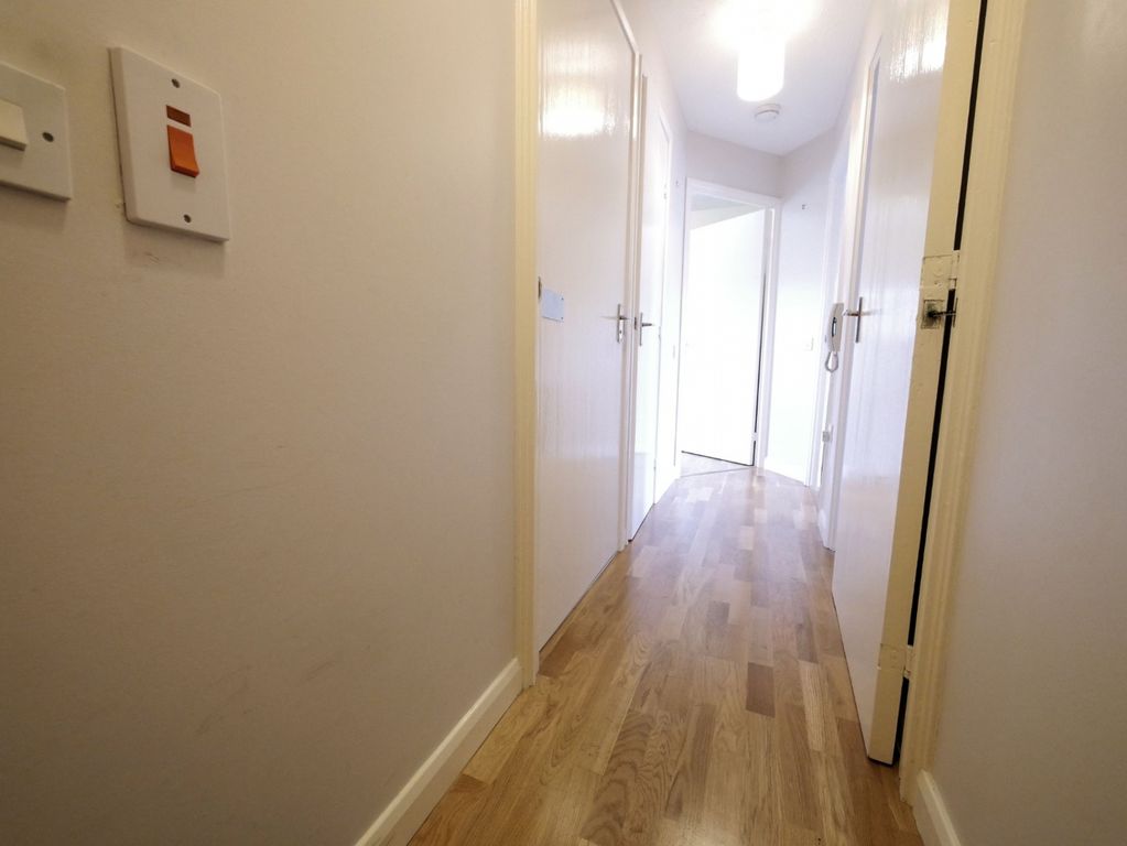 Property photo 2 of 11 Photo 2