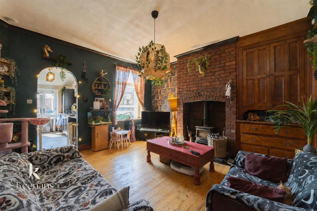 Property photo 1 of 19