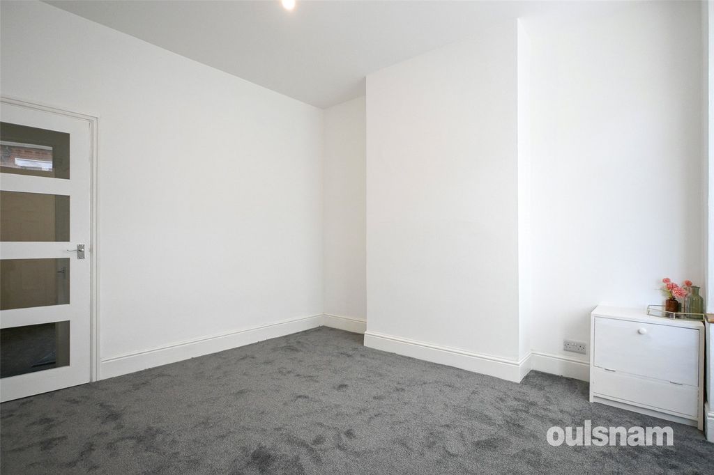 Property photo 3 of 22 Picture No. 04