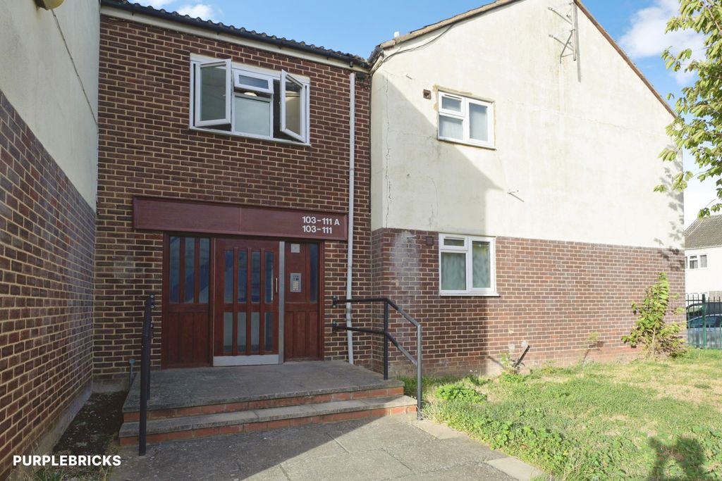Property photo 1 of 25