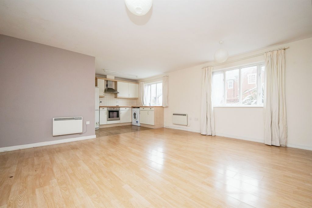 Property photo 3 of 16