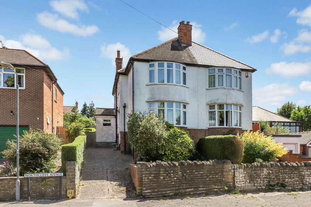 Property photo 1 of 23