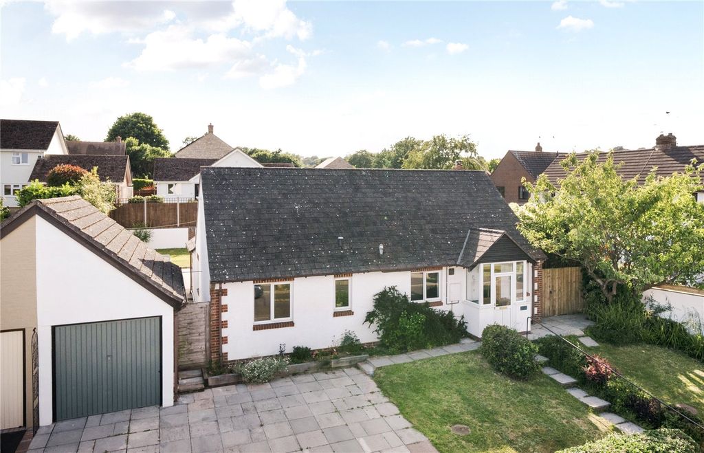 Property photo 1 of 24 Picture No. 32