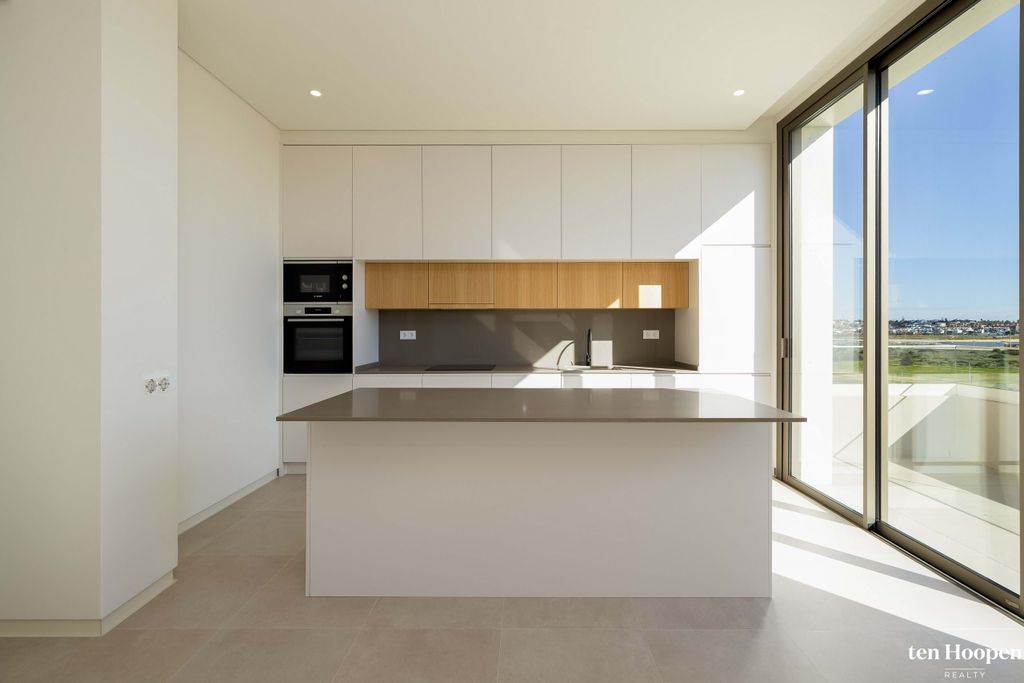 Property photo 3 of 30