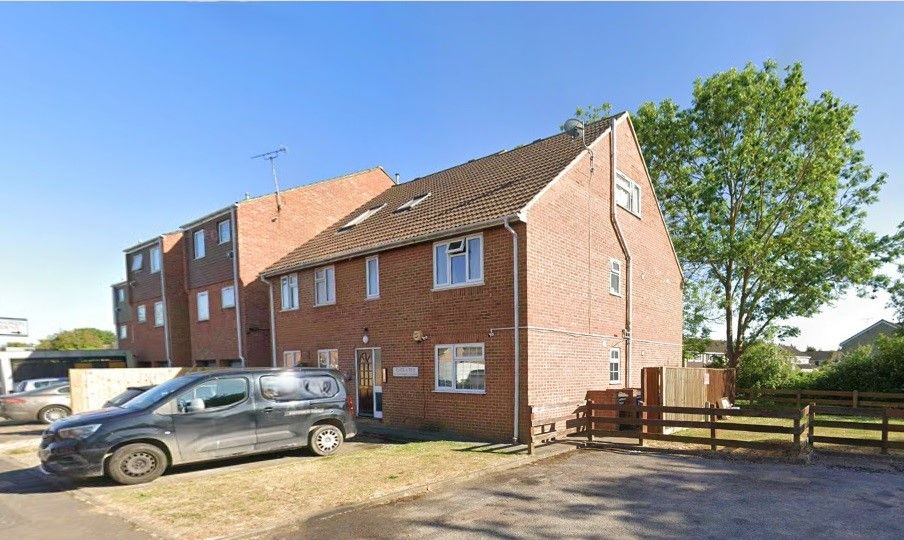 Property photo 3 of 5
