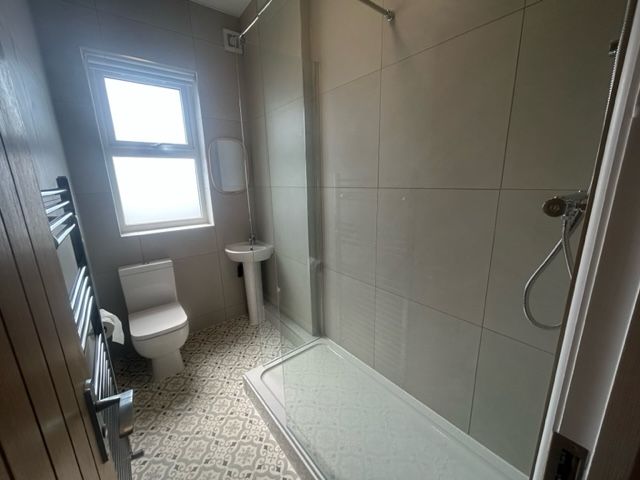 Property photo 2 of 4