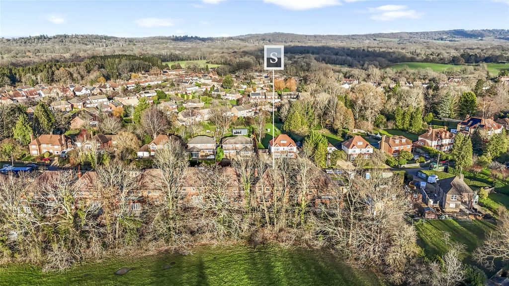 Property photo 1 of 32 Picture No. 35