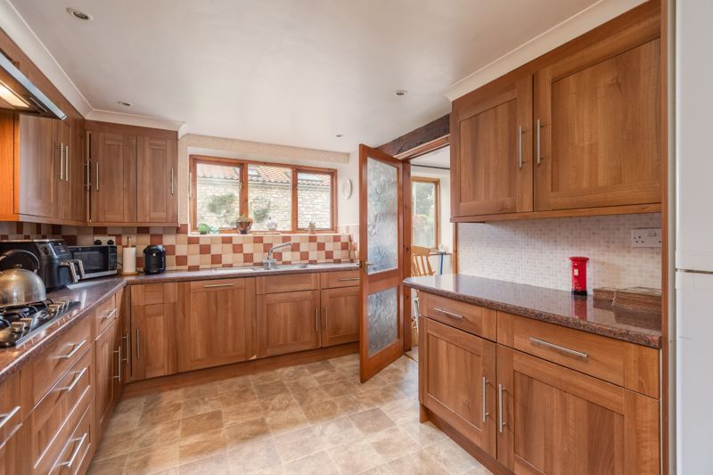 Property photo 2 of 19 Photo 17