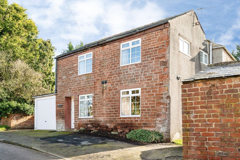 Property photo 1 of 14 External