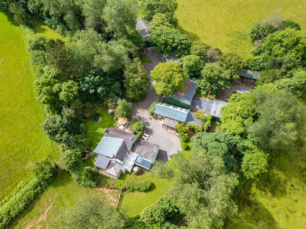 Property photo 3 of 53