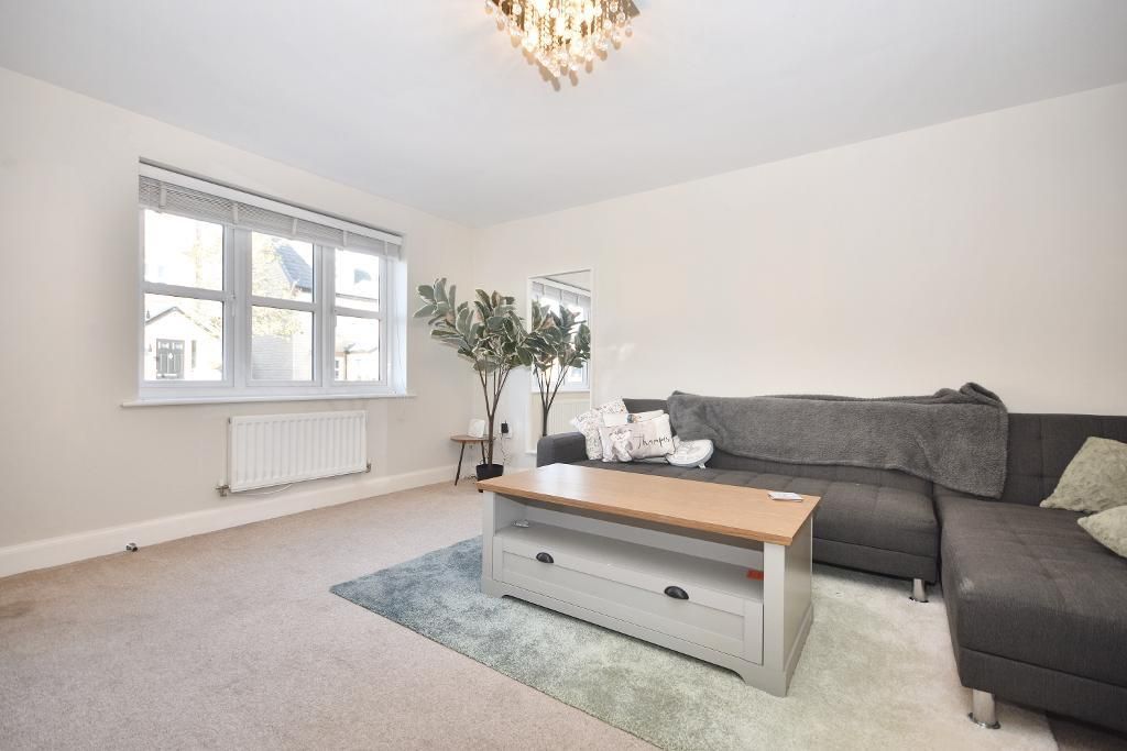 Property photo 2 of 17 Photo 2