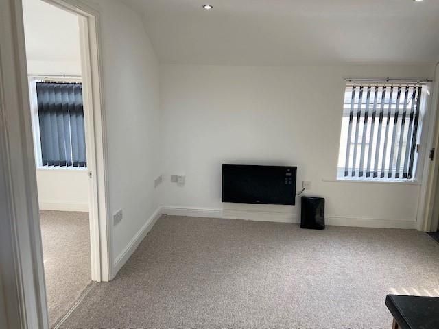 Property photo 3 of 6 Living Room