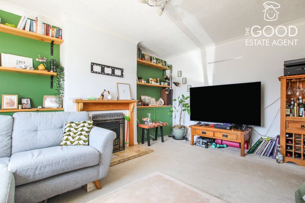Property photo 3 of 13