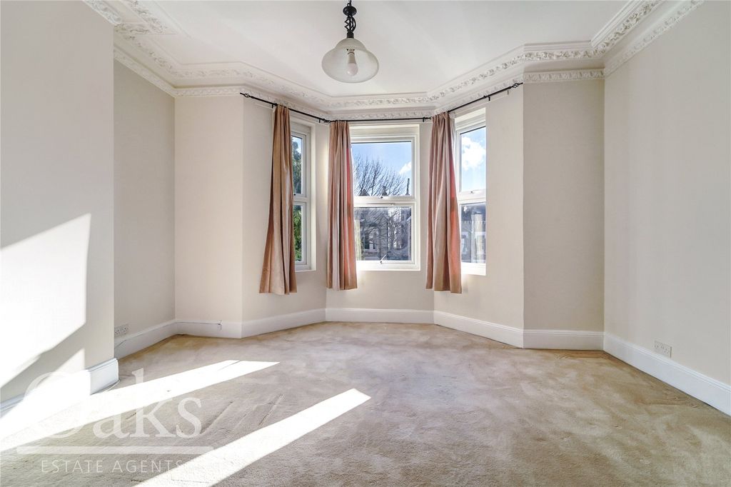 Property photo 3 of 8 Picture No. 02