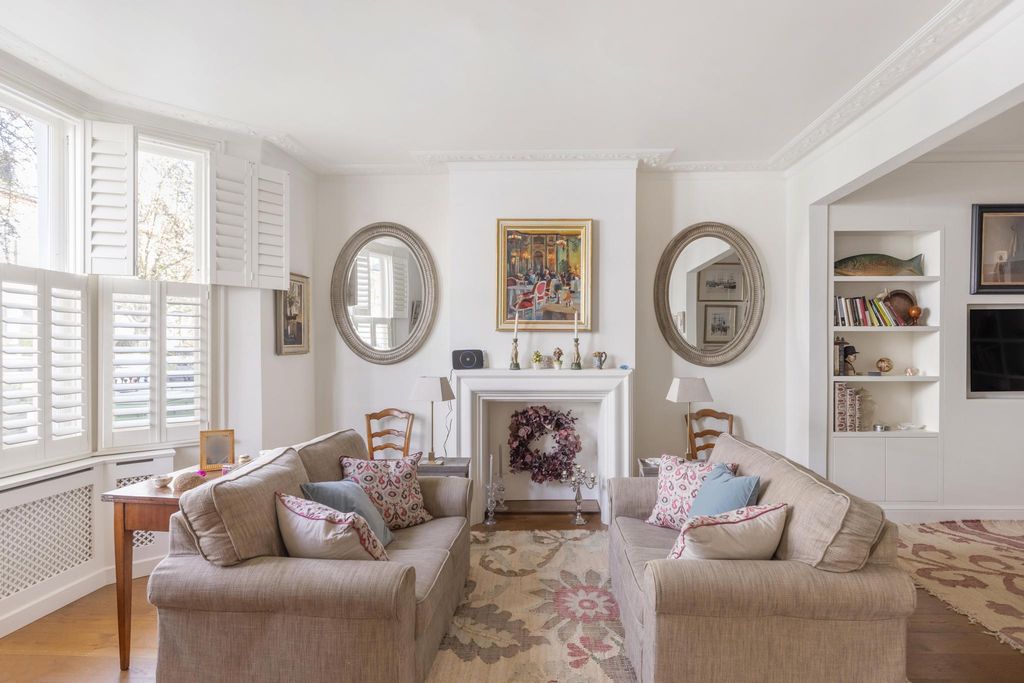 Property photo 2 of 13 Image