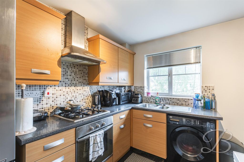 Property photo 2 of 19 CC18.Jpg