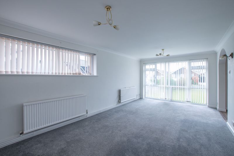 Property photo 2 of 15 Sitting Room