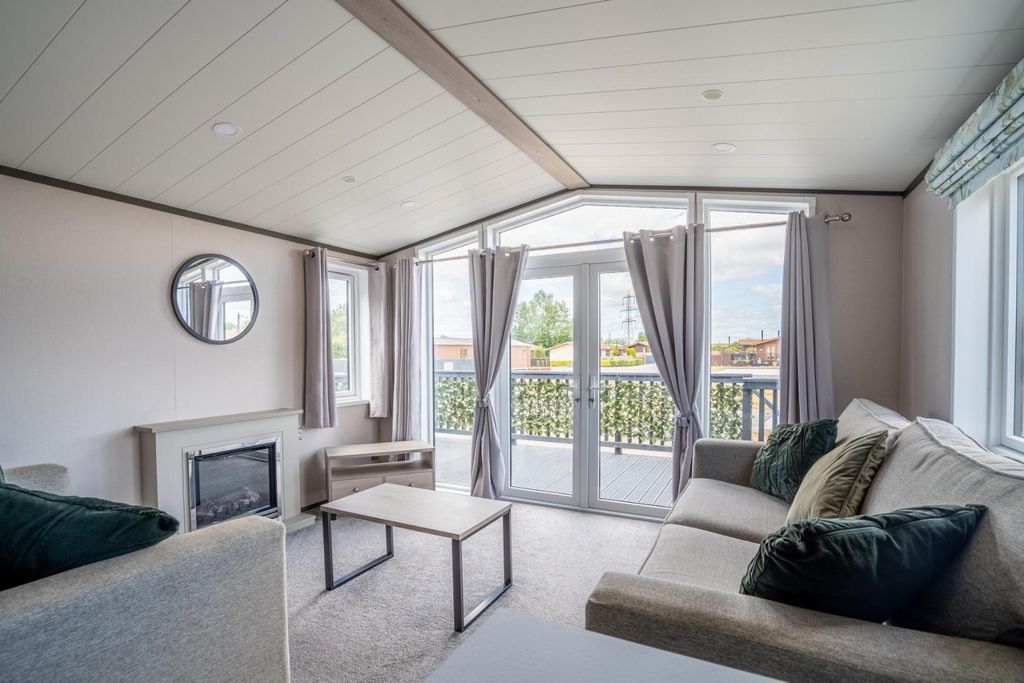 Property photo 2 of 15 Fk-11.Jpg