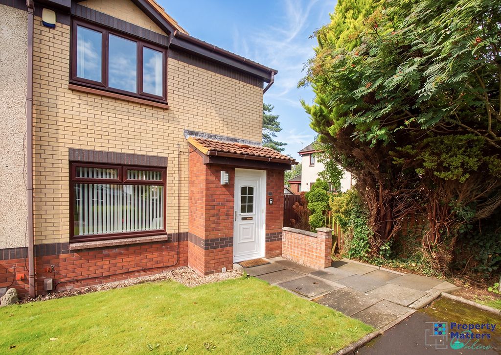 Property photo 1 of 19 2 Bedroom Terraced