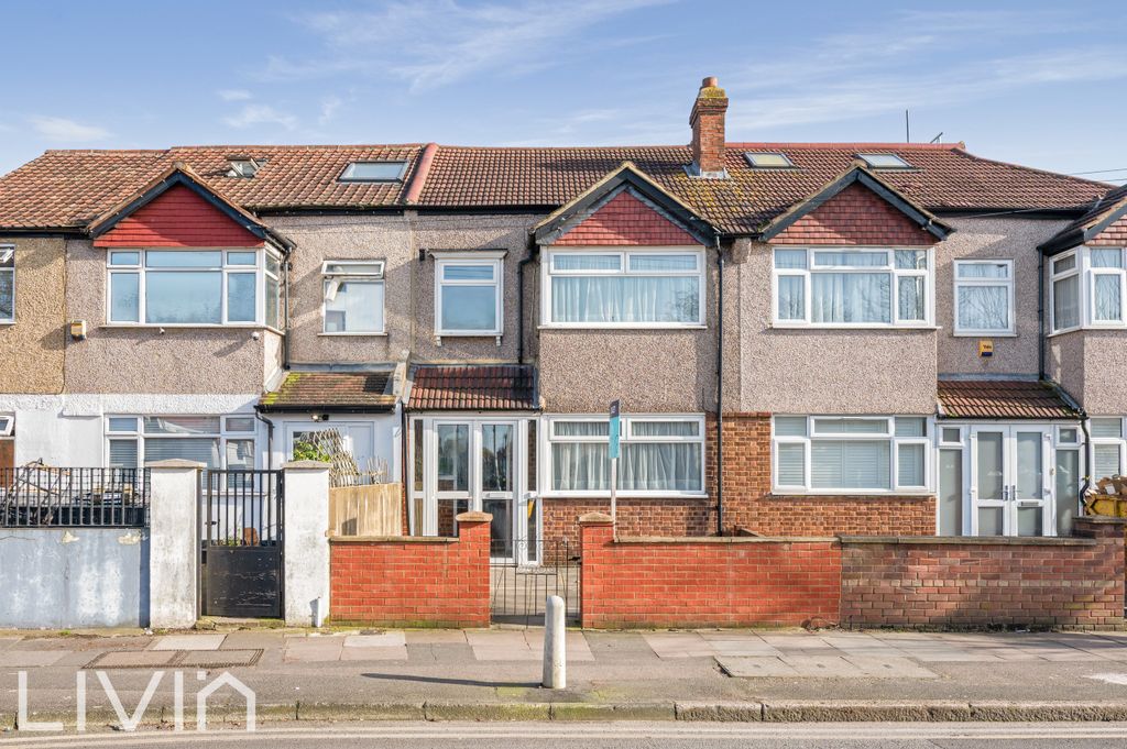 Property photo 1 of 12 Rowan Road,228 -45