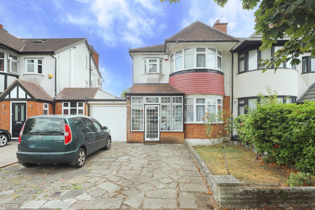 Property photo 1 of 13 4369330