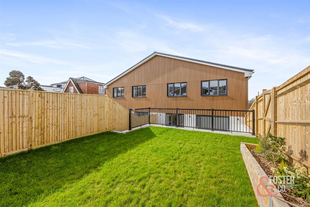 Property photo 2 of 21 Left House-017.Jpg