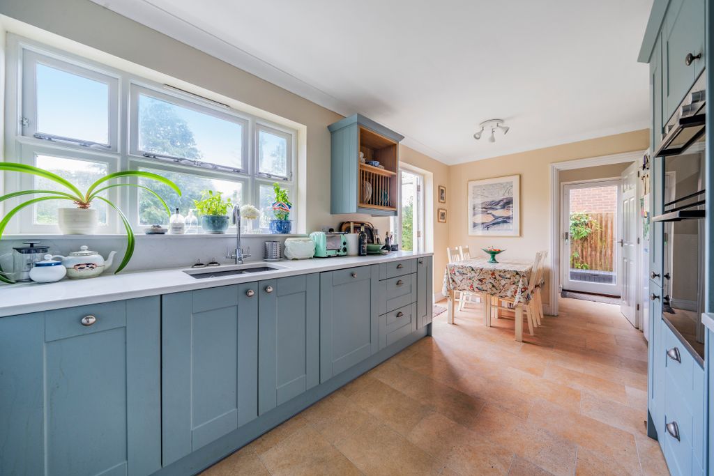 Property photo 3 of 27 1181528 (14)