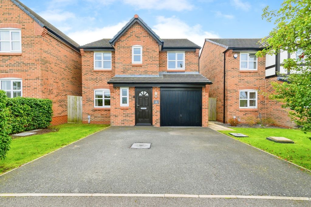 Property photo 1 of 17 Photo