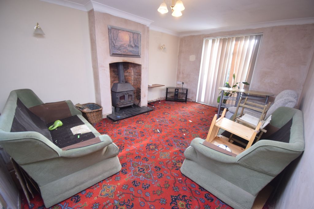 Property photo 2 of 11 New Living Room