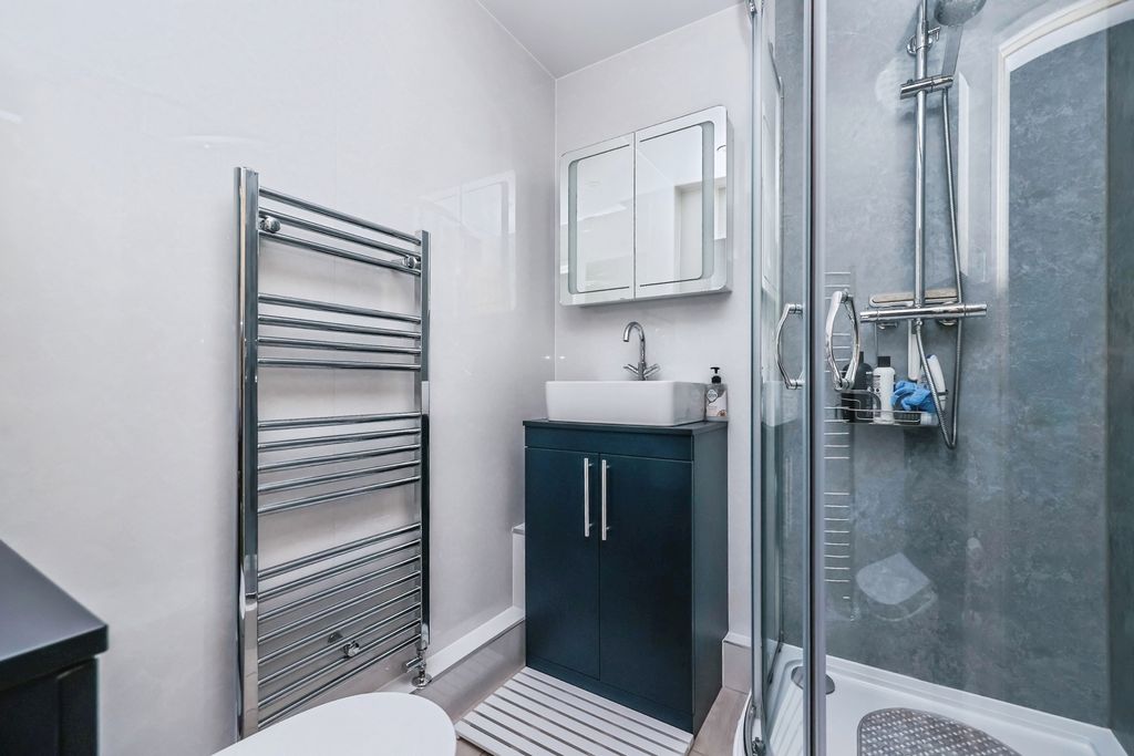 Property photo 3 of 19 Pbox-Img.Jpg