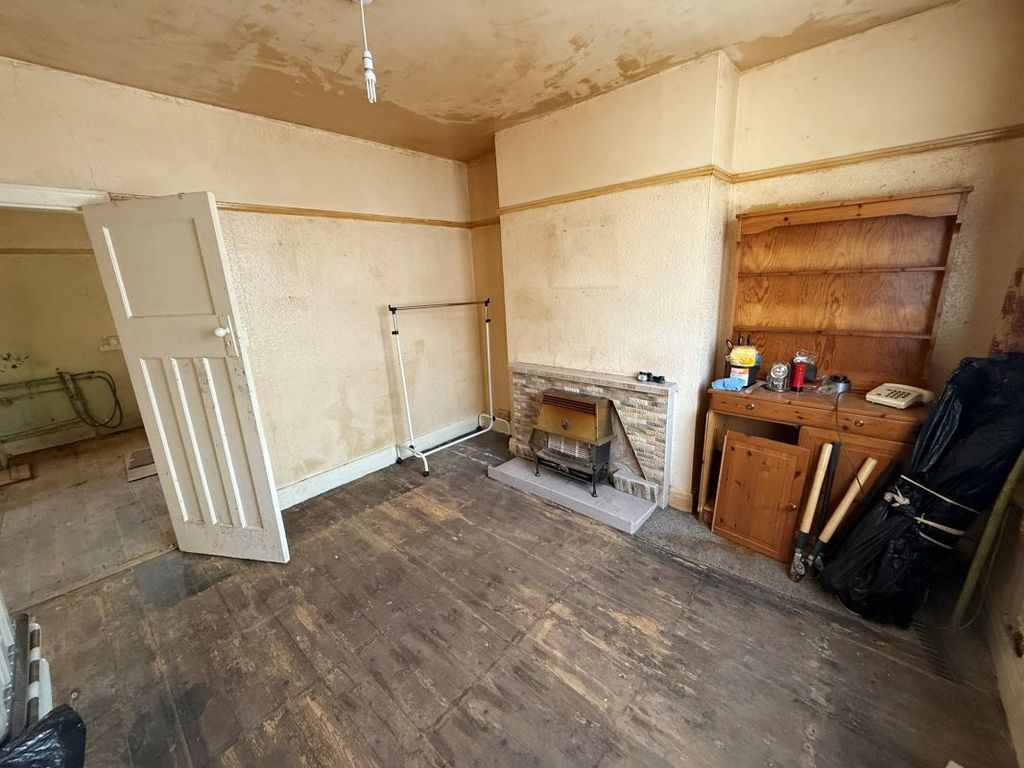 Property photo 3 of 10 Image 3