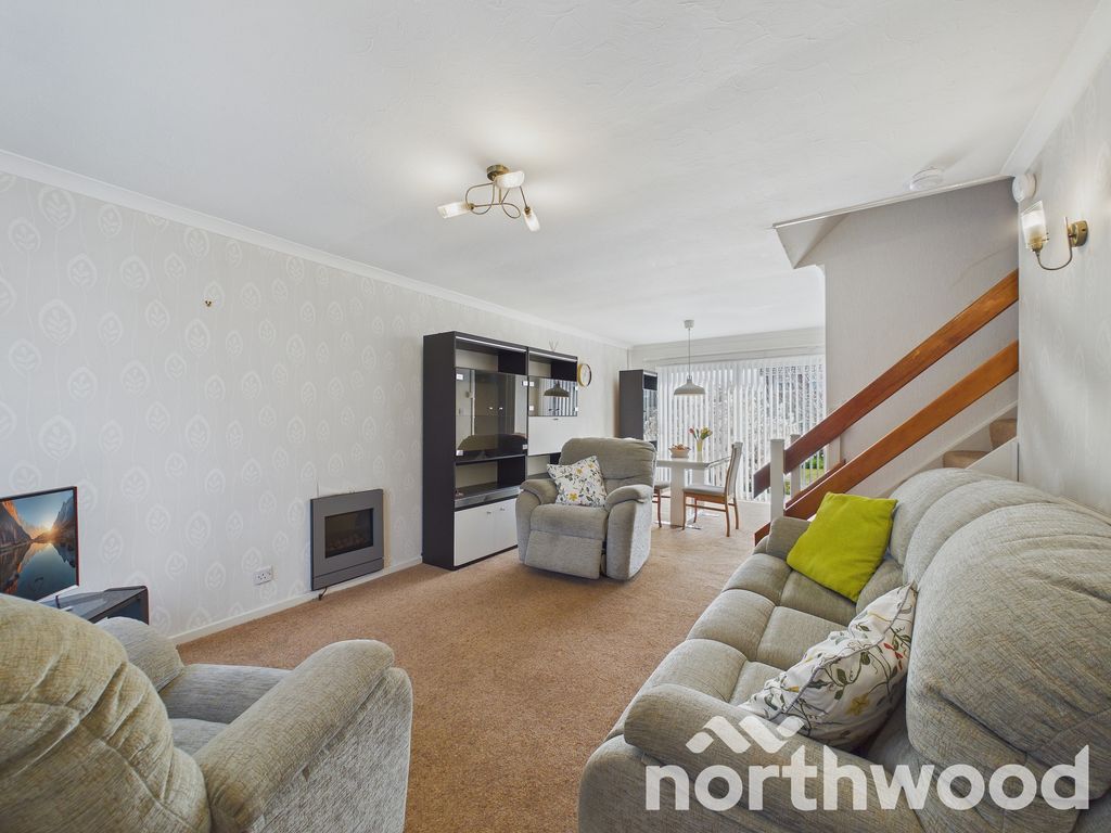 Property photo 3 of 18