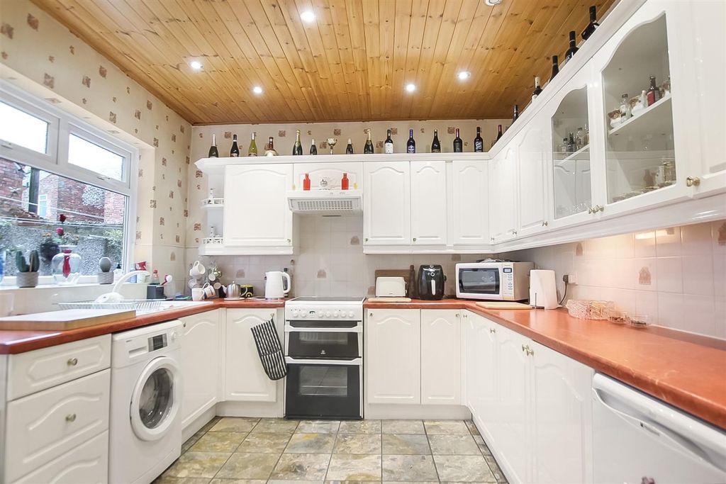 Property photo 3 of 8 Img_5934.Jpg