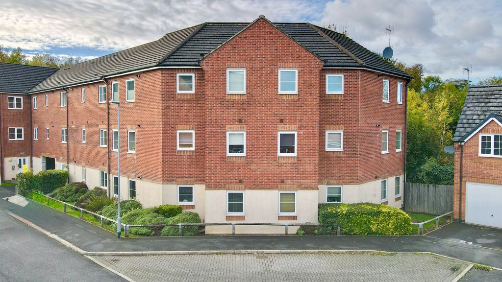 Property photo 1 of 19 Front