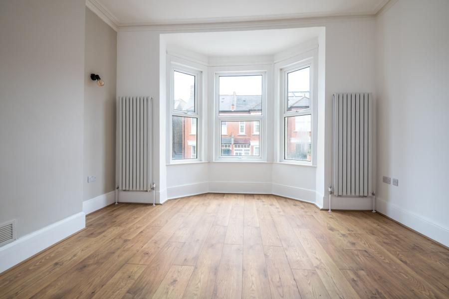 Property photo 3 of 25