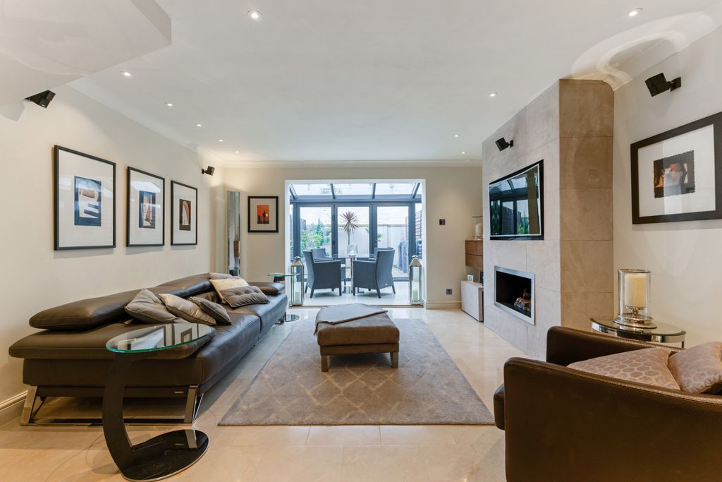 Property photo 1 of 22 3