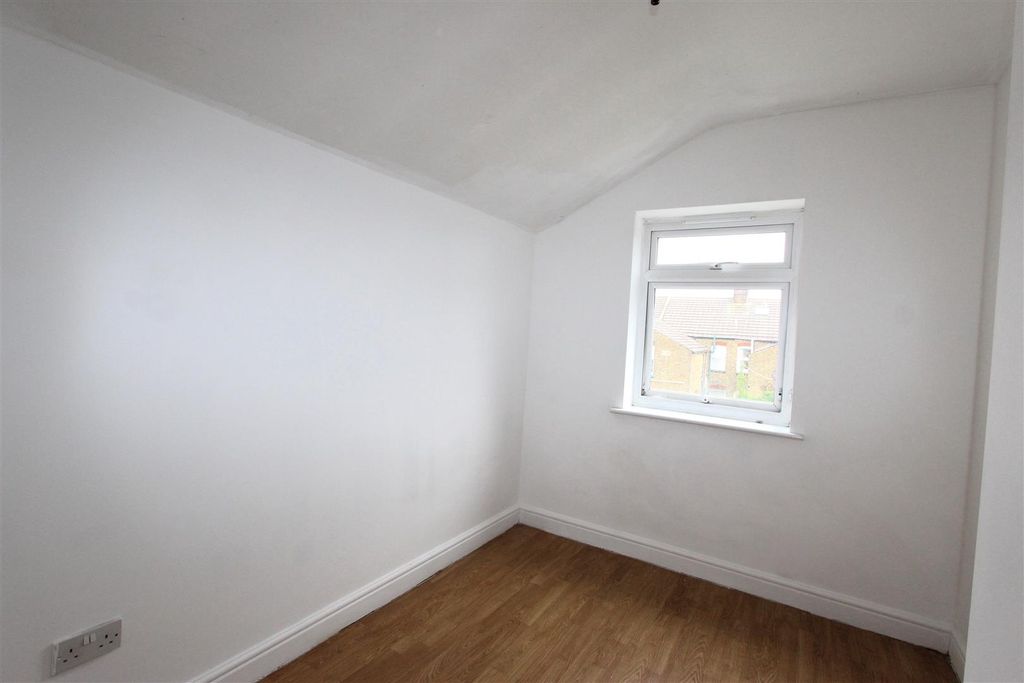 Property photo 2 of 8 1.Jpg