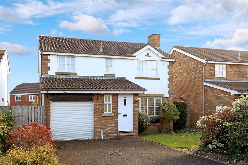 Property photo 1 of 12 External