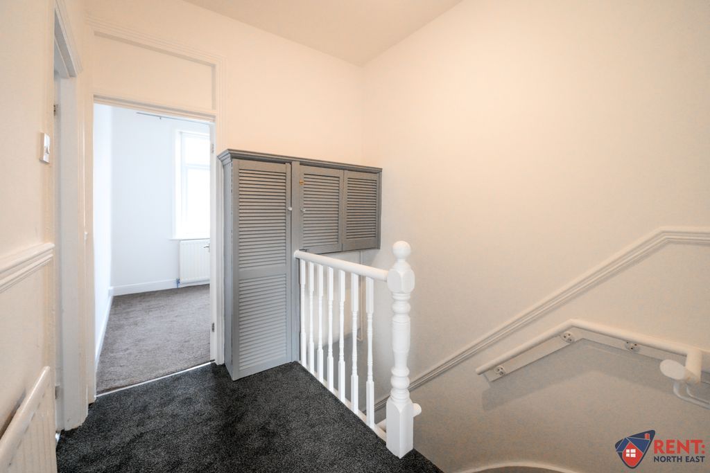 Property photo 2 of 9 Photo 5